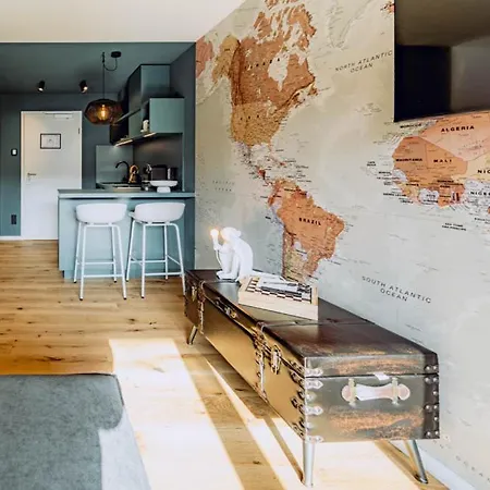Kabinett Boutique Apartments Креф Экстерьер фото