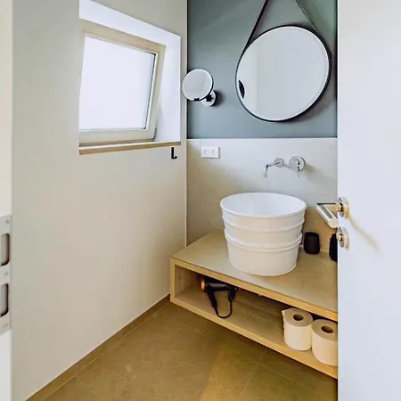 Kabinett Boutique Apartments Креф Экстерьер фото