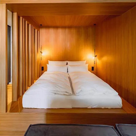 Kabinett Boutique Apartments Креф Экстерьер фото