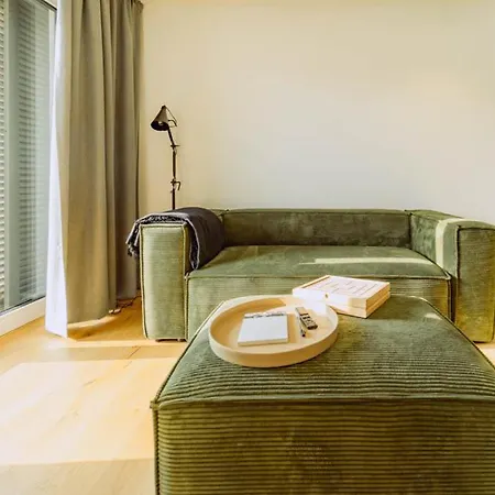 Kabinett Boutique Apartments Креф Экстерьер фото