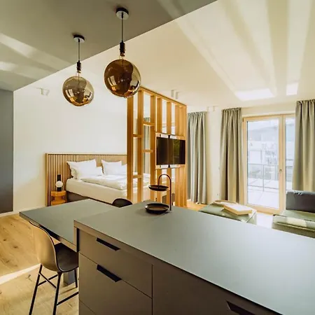 Kabinett Boutique Apartments Креф Экстерьер фото