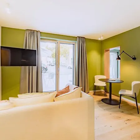 Kabinett Boutique Apartments Креф Экстерьер фото